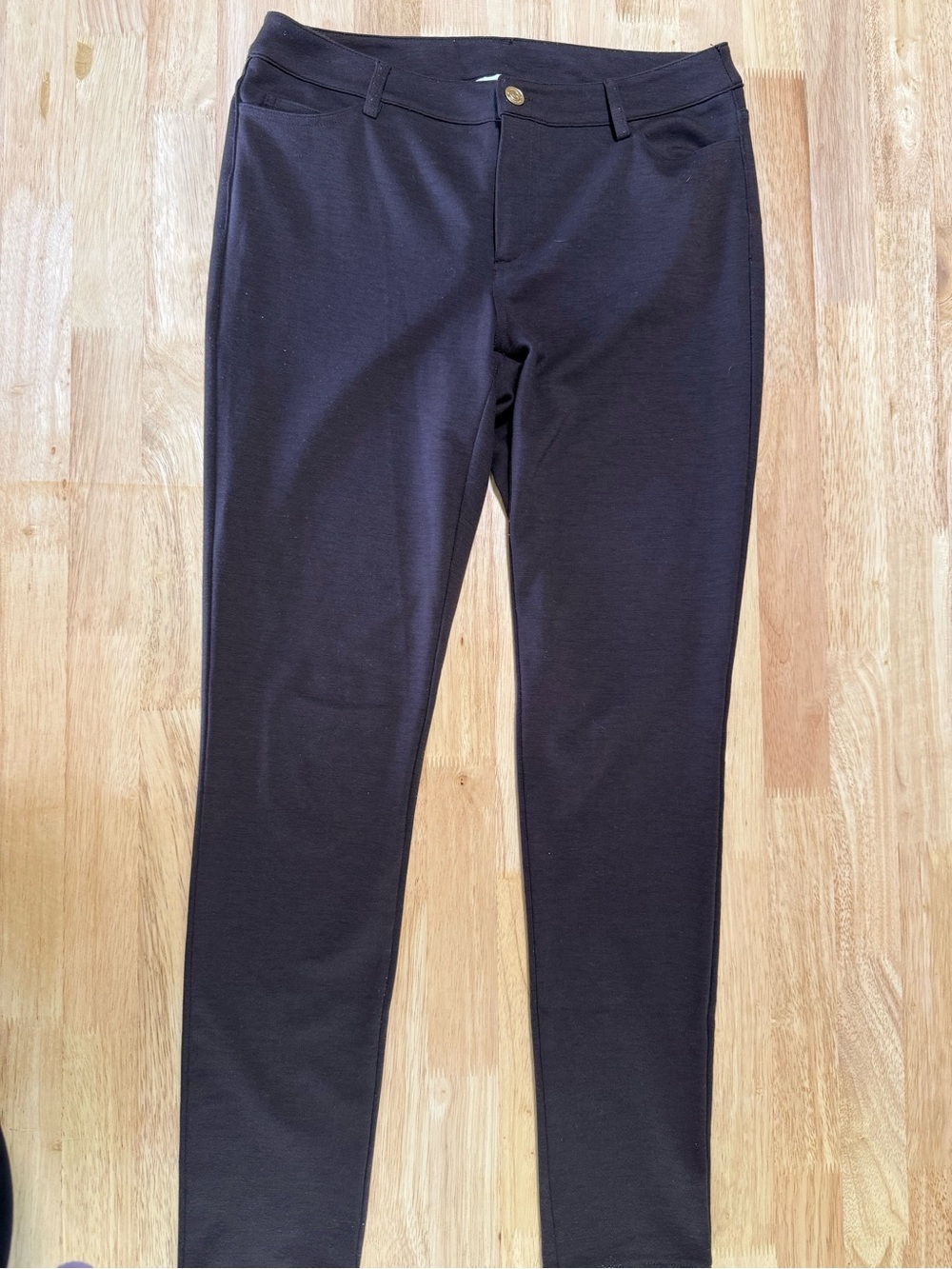 Michael Kors Women’s Dark Brown Stretch Pants Size 4 Gold Logo Accent